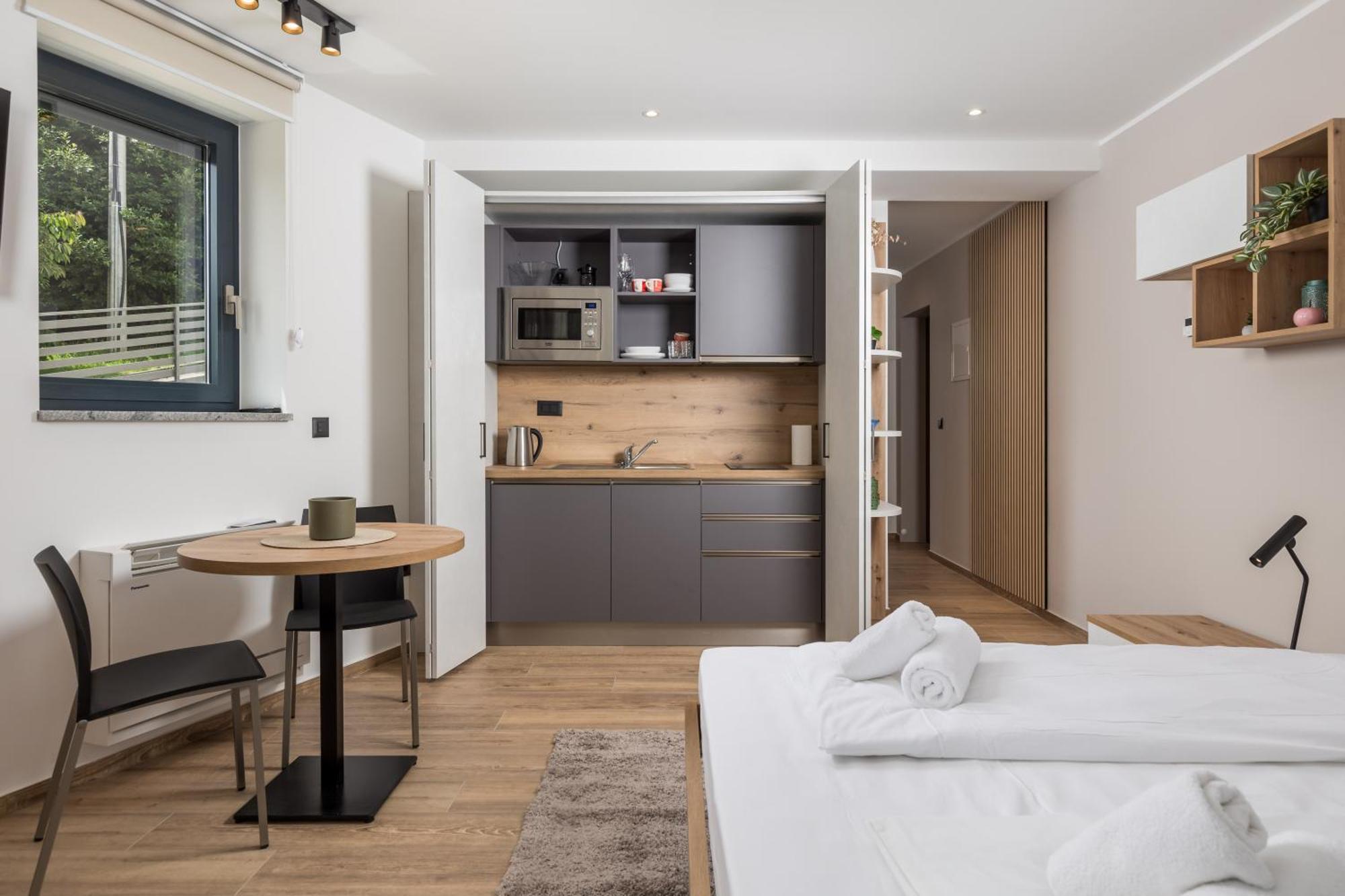Belinda Apartments With Balcony Opatija Exterior foto