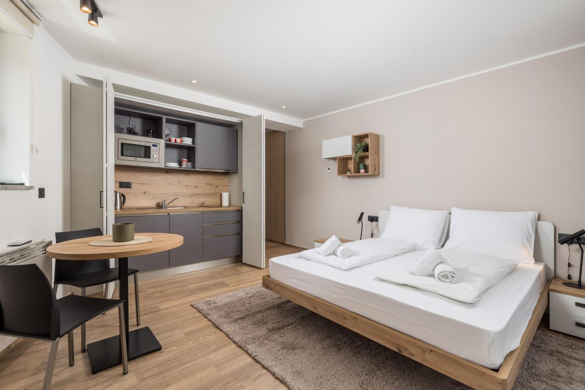 Belinda Apartments With Balcony Opatija Exterior foto