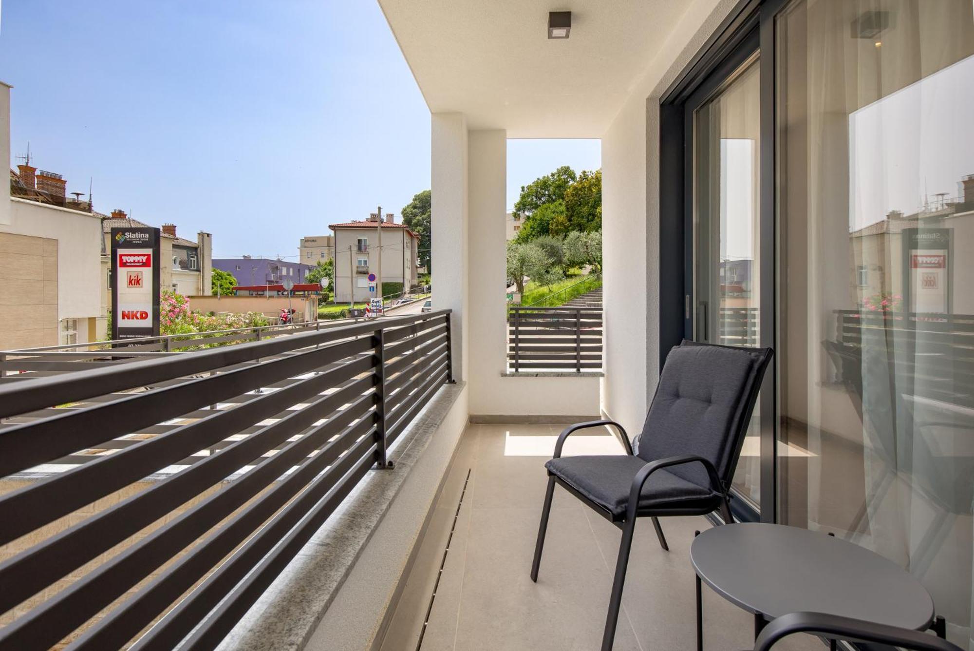 Belinda Apartments With Balcony Opatija Exterior foto