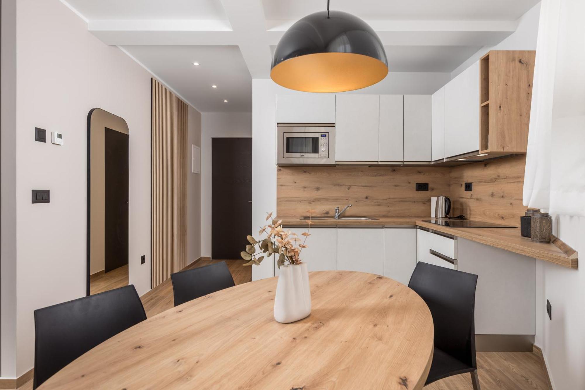 Belinda Apartments With Balcony Opatija Exterior foto